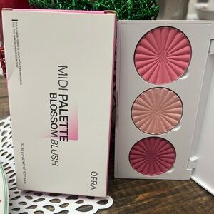OFRA Midi Palette Blossom Blush